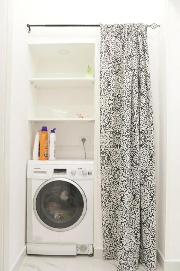 La Dukesca Chic Apartment Napoli Bagian luar foto